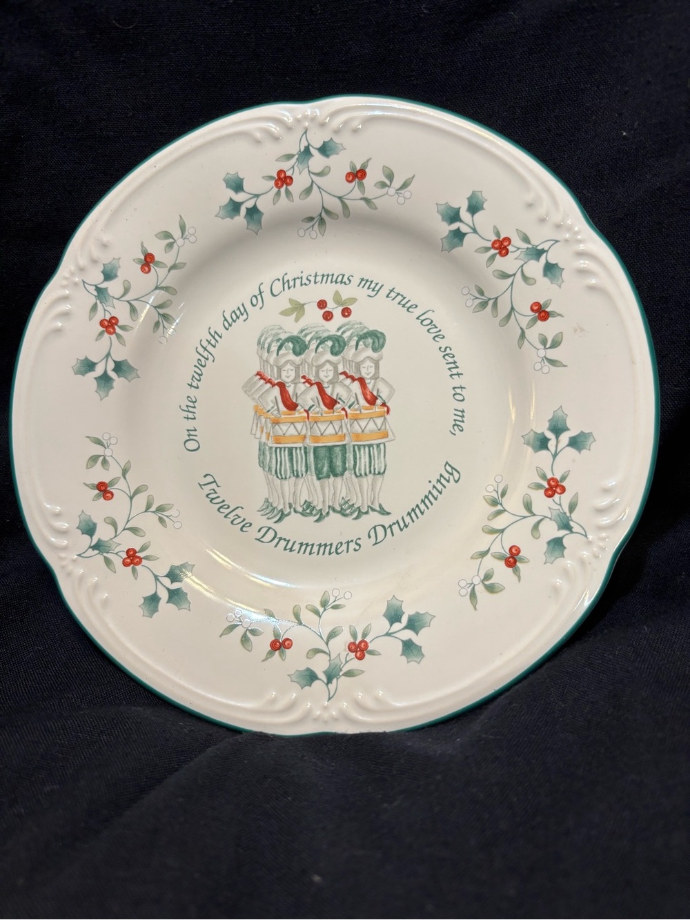 Pfaltzgraff Twelve Drummers Drumming 8” Plate 12 Days of Christmas series